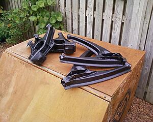 Click image for larger version

Name:	Painted wishbones.jpg
Size:	231.3 KB
ID:	624